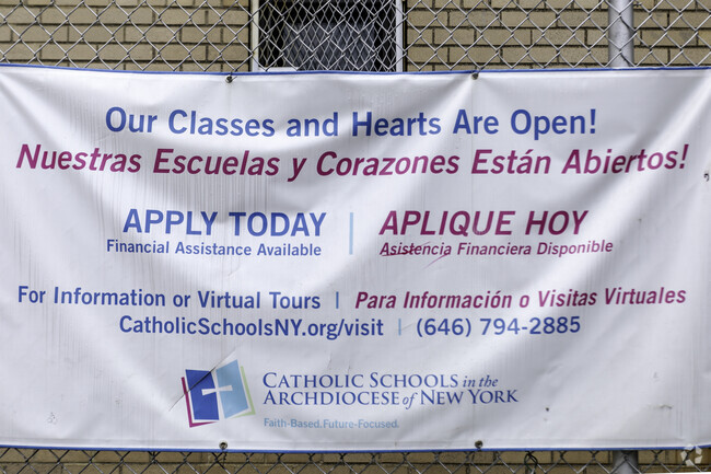 Williamsbridge: Immaculate Conception School has a student to teacher ratio of 24 to 1.