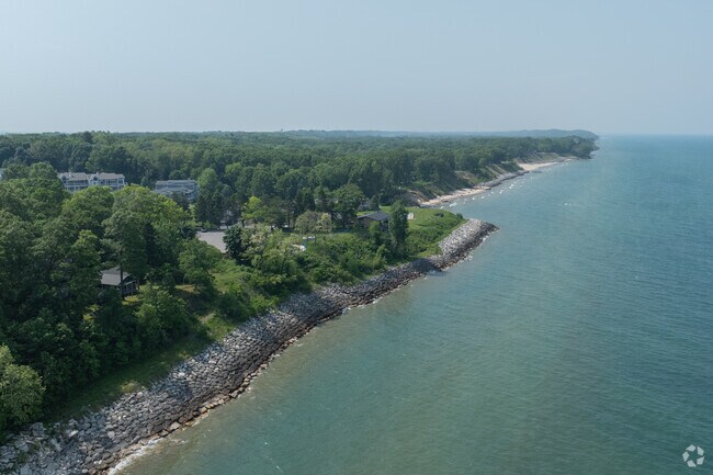 Shoreham residents are all just steps from Lake Michigan and everything it has to offer.