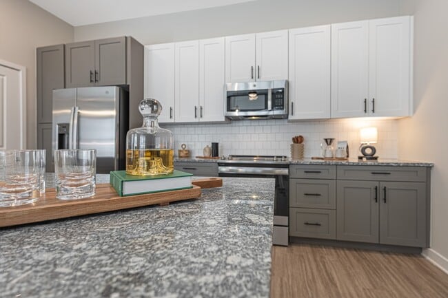 Holden at Oak Grove, Athens, GA 30607 - photo 4