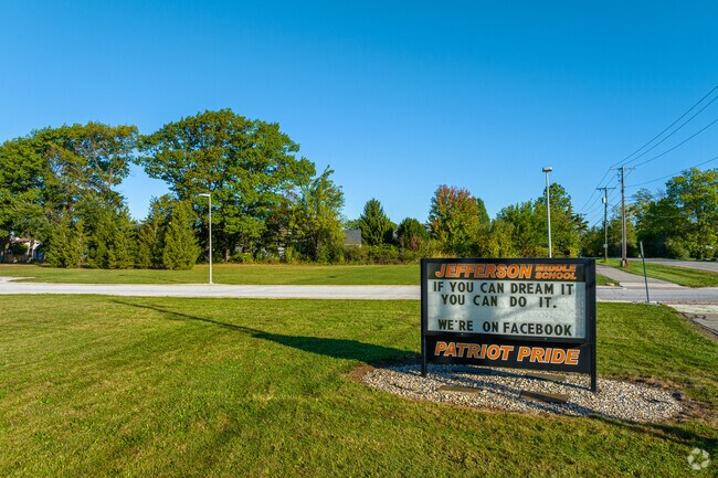 Welcome to Fort Wayne's Jefferson Middle School.