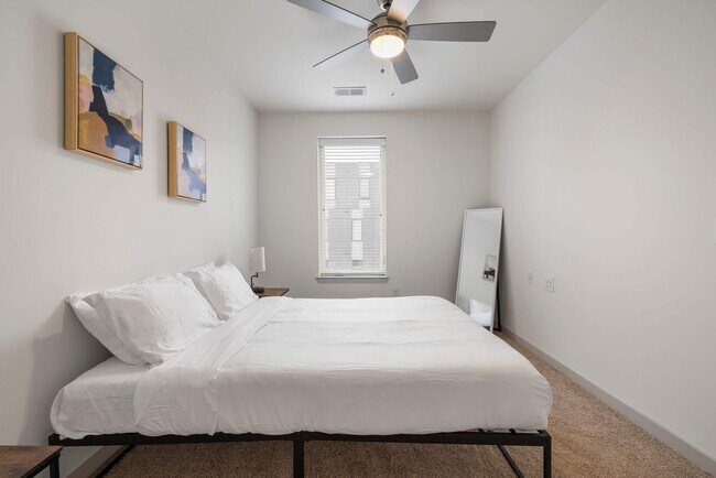 633 E Main St unit ID1031630P, Louisville, KY 40202 - photo 6