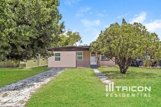 3219 40th St N, St. Petersburg, FL 33713
