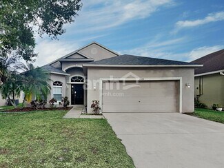4926 Waterside Pointe Cir, Orlando, FL 32829