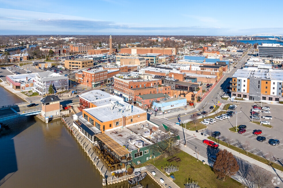 PortHuronTownship_1027678_GM_110625_FINAL