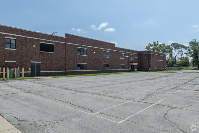 Washington Elementary School serves grades K-6.
