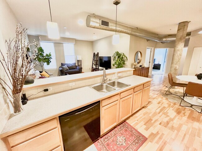 2422 Tremont Place unit 102, Denver, CO 80205 - photo 7