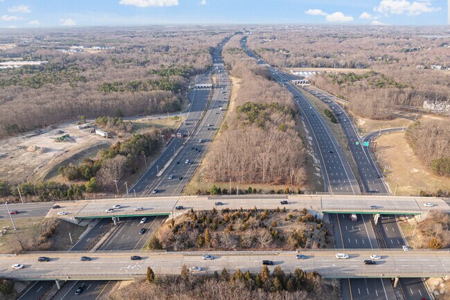 The Garden State Parkway is conveniently located a few miles from downtown Spring Lake.