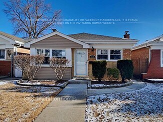 4535 Cracow Ave, Lyons, IL 60534