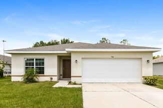 956 Louvre Ct, Kissimmee, FL 34759