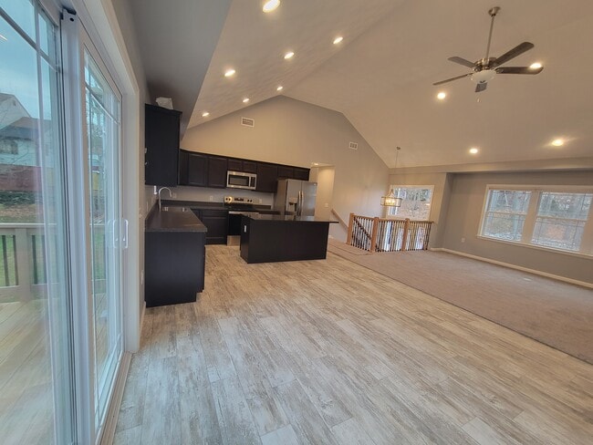 12 Fountain Ave, Johnston, RI 02919 - photo 3