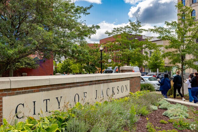 Downtown is a hotspot for local events and an up-and-coming dining scene near Health District.