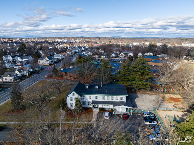 Clearway High School is an alternative high school in. Nashua, NH serving grades 9-12.
