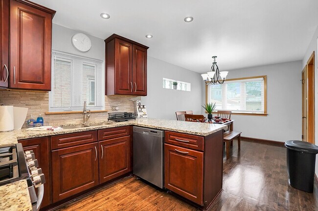 6059 W 64th St unit ID1285059P, Chicago, IL 60638 - photo 6