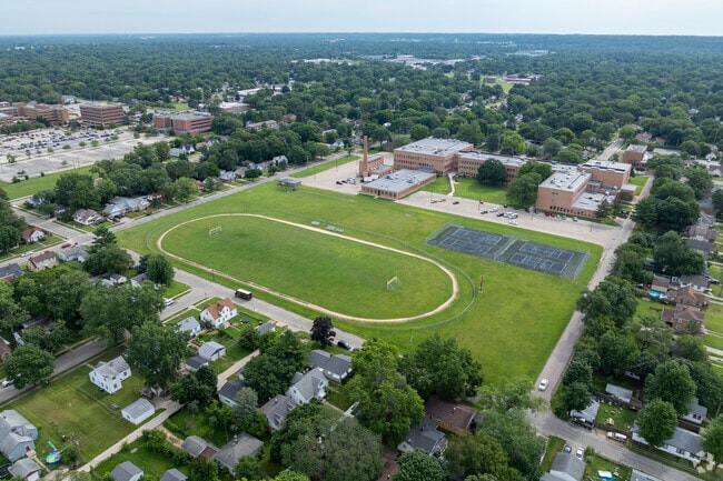 West Middle School is located conveniently in a residential area.