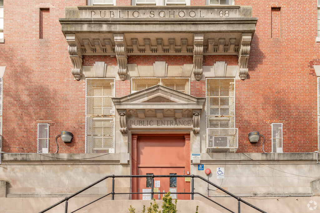 PS 68Q is an elementary school dedicated to creating a rich learning community.