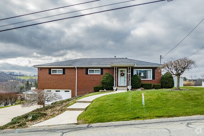 The very common brick built ranch style home can be found on several streets of Washington.