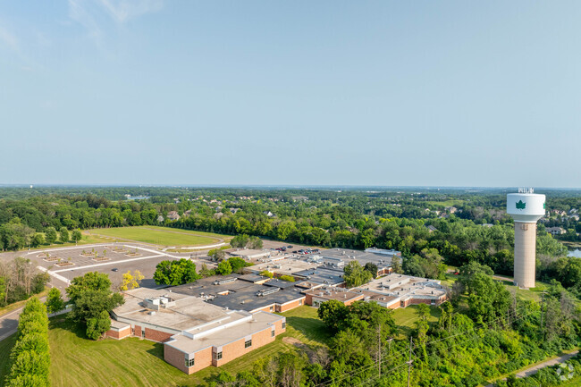 At Minnetonka West Middle School, 59% of students are proficient in math, and 75% in redading.