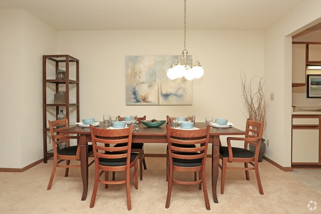 Forest Ridge Townhomes, Eagan, MN 55123 - photo 5