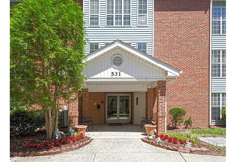 Carver Creek Apartments, Durham, NC 27704 - photo 1