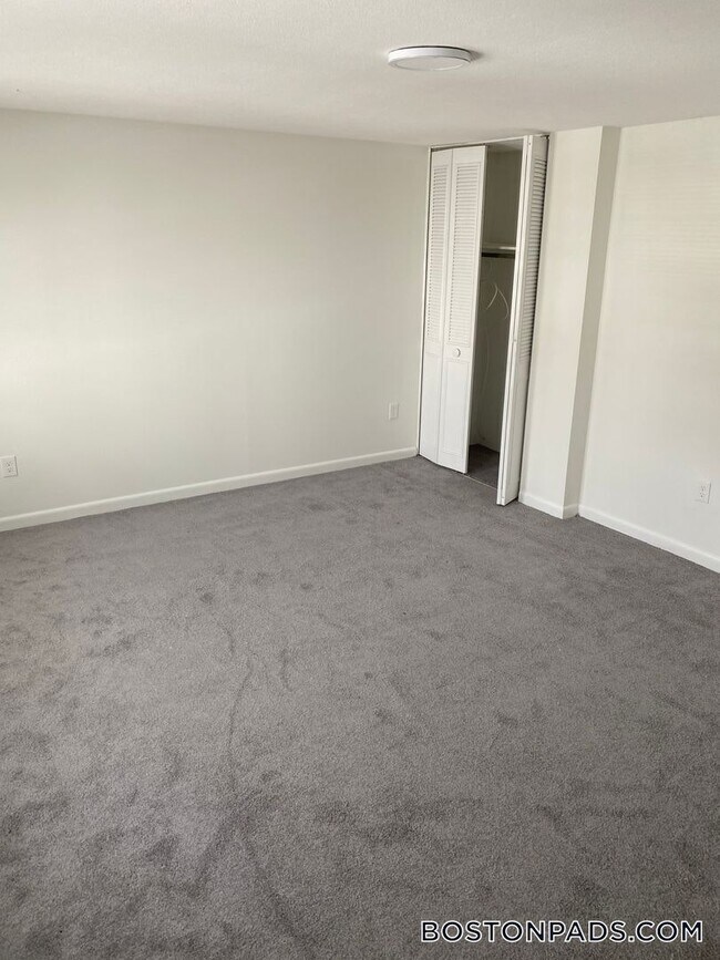 221 West St unit 21, Leominster, MA 01453 - photo 7