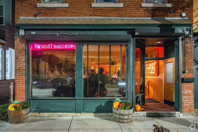 Velvet Tango Room is Duck Island's premier cocktail lounge and speakeasy.