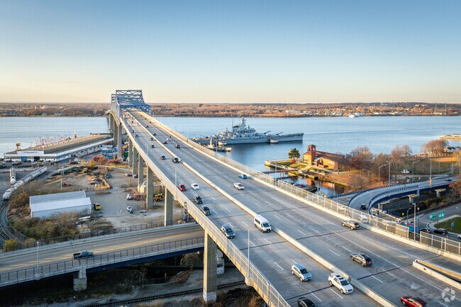 With I-195, locals in Fall River can connect to major cities like Boston and Providence.