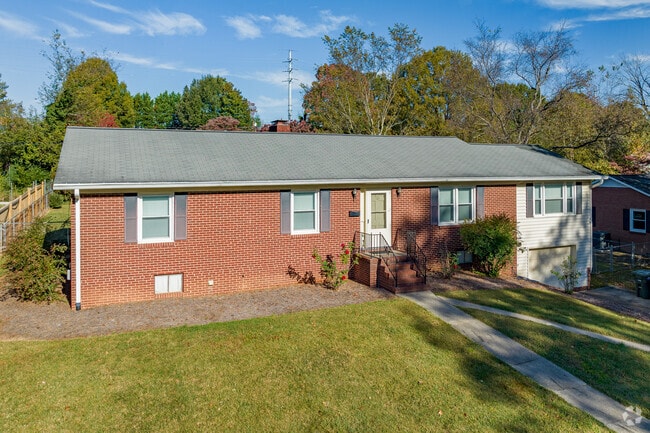 Affordable brick ranch-style homes are available in Knollwood-Hanestown.