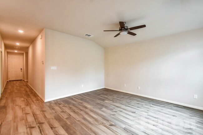 13523 Emerson Way, Saint Hedwig, TX 78152 - photo 3