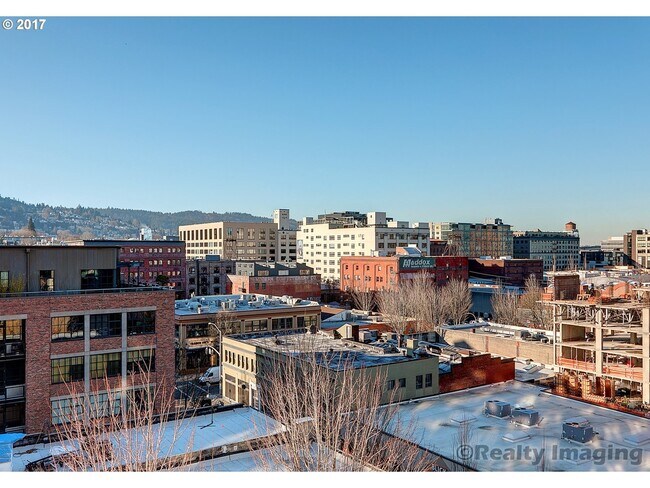 420 NW 11th Ave unit 709, Portland, OR 97209 - photo 7