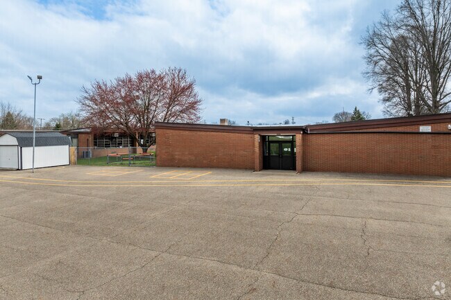 Watson Elementary School challenges students by offering an all-encompassing curriculum.