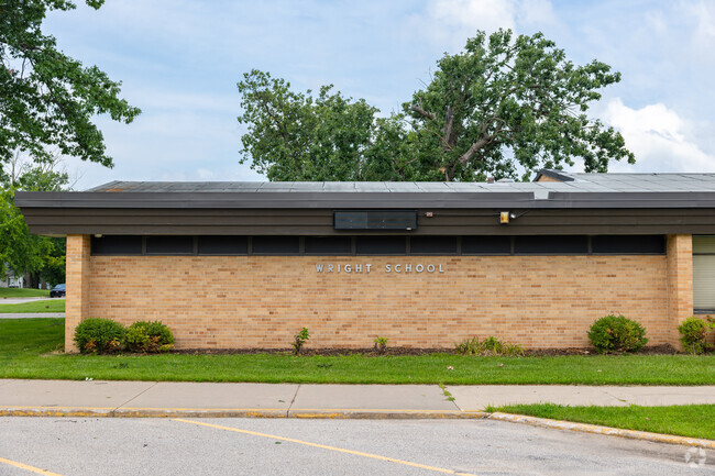 Wright Elementary School serves grades Pre K - 5.