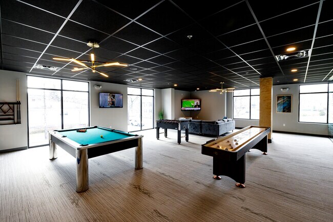 The Rise: Pine Hills, Albany, NY 12208 - photo 3