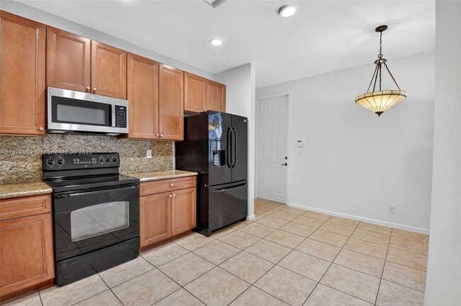 16097 Poppy Seed Cir, Delray Beach, FL 33484 - photo 2