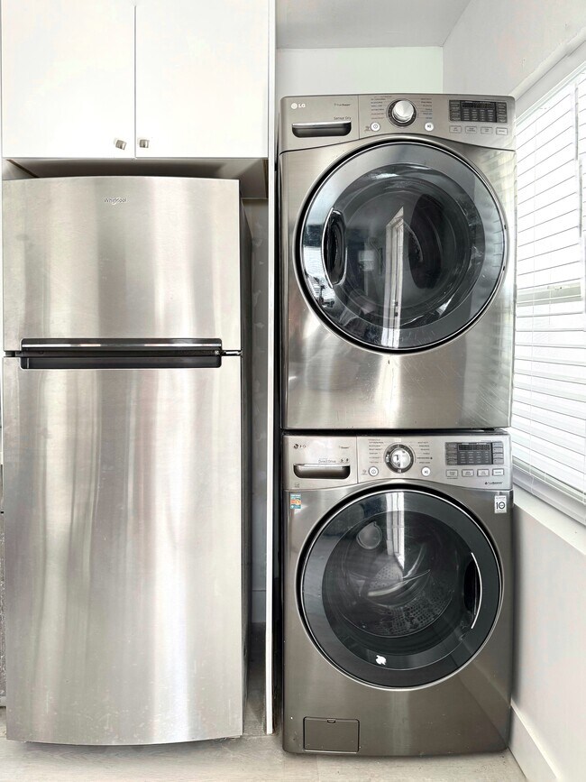 941 SW 29th St unit E, Fort Lauderdale, FL 33315 - photo 4