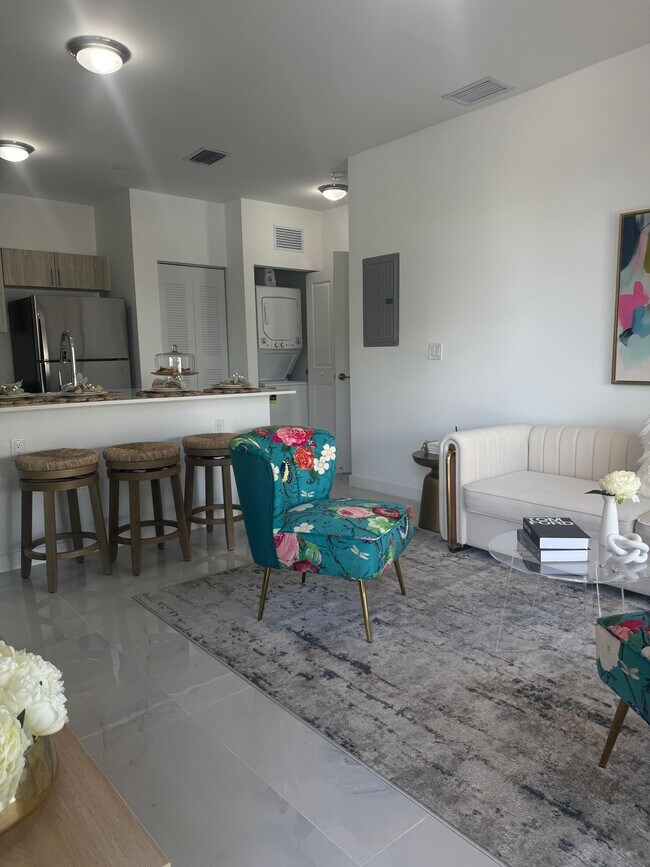 6820 SW 12th St Unit A2, Miami, FL 33144