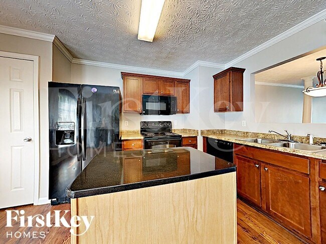 3092 Bonnes Dr, Lithonia, GA 30038 - photo 5