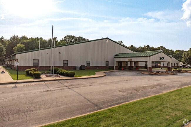 Ridgefield Christian School is a top rated private school in western Jonesboro.