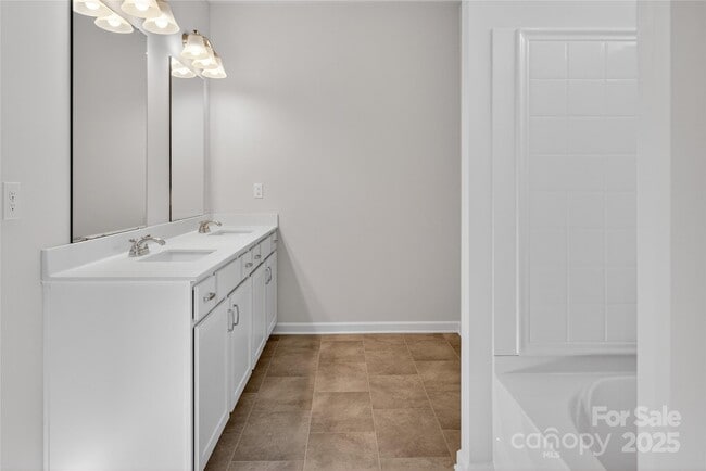 2186 Catawba Trace Dr, Catawba, NC 28609 - photo 7