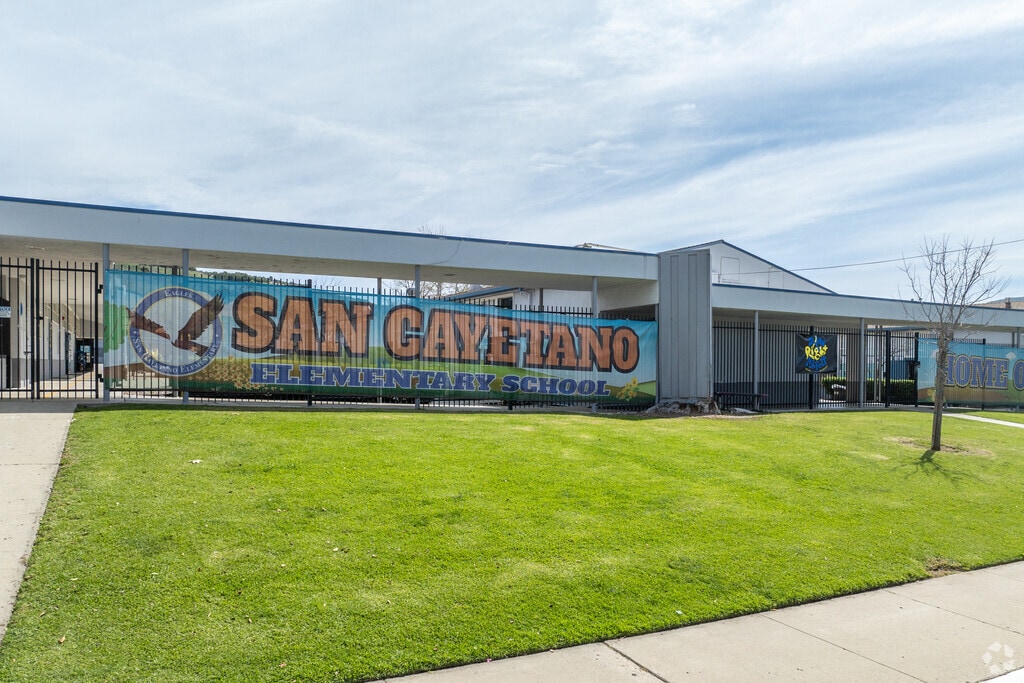 San Cayetano Elementary School serves students TK-5th grade in Fillmore, Ca.