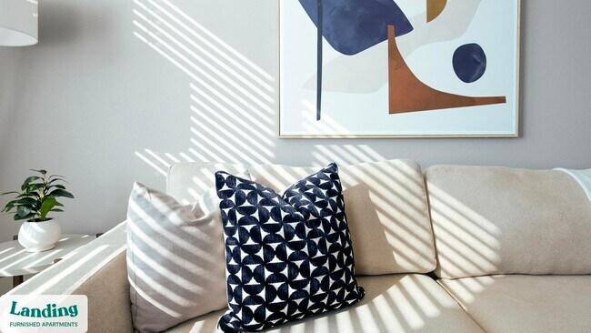 3875 Burnham unit 7213, Kyle, TX 78640 - photo 6