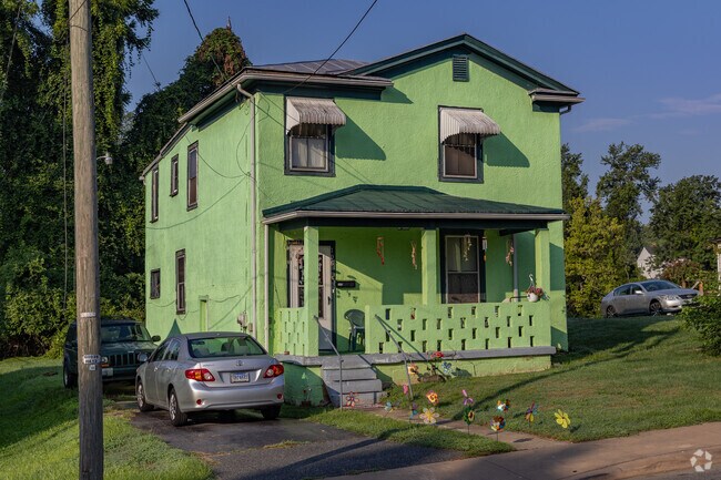 While visiting Ridge Street you may notice colorful painted homes scattered throughout.