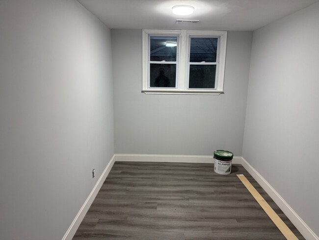 330 Suter Rd unit 1, Catonsville, MD 21228 - photo 4