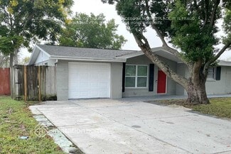 10824 Oakdale Ave, Port Richey, FL 34668