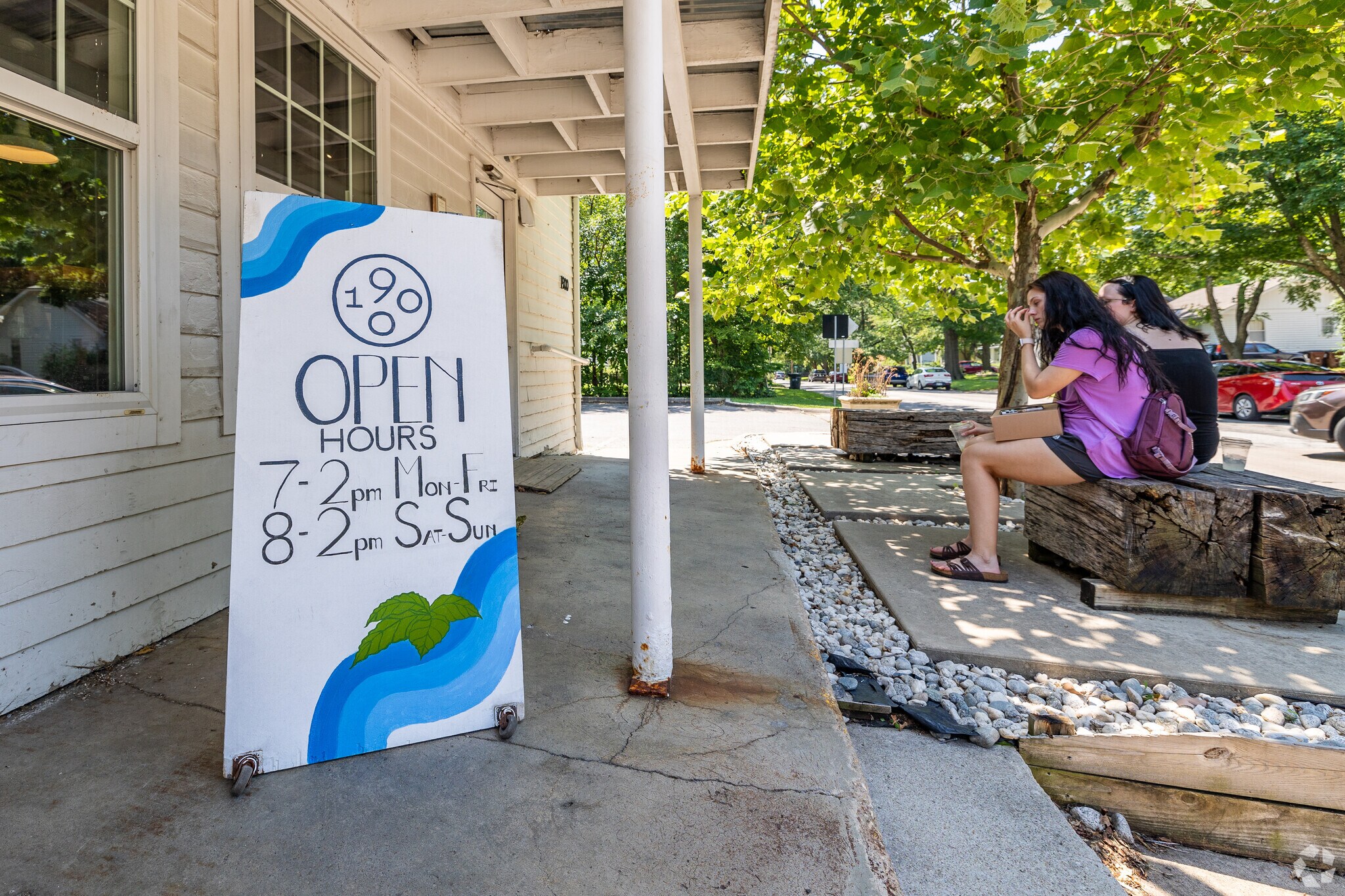 1900 Baker is a local bakery an coffee shop with 2 locations.