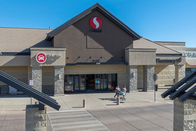 Firestone, CO, offers a variety of shopping and dining options, from local boutiques to popular chain restaurants. The community's growth has attracted new retailers, providing residents with convenient access to essential services and diverse culinary experiences.