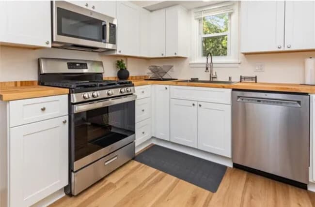 202 Terrace Park unit B, Rochester, NY 14619 - photo 7