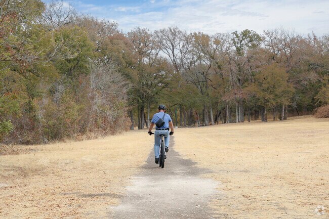 At Tejas Park, the mountain bike trails are truly exceptional and second to none.