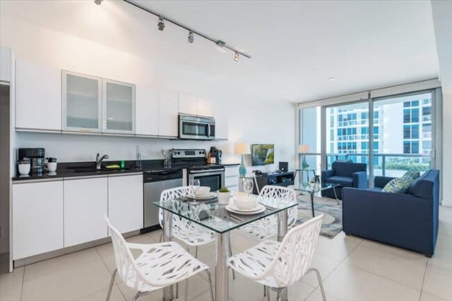 Monte Carlo unit ID1343851P, Miami Beach, FL 33141 - photo 4