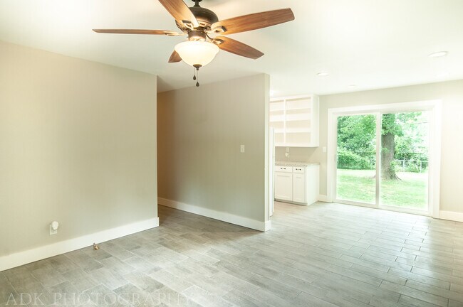 113 E Bertha St, Fayetteville, AR 72703 - photo 6