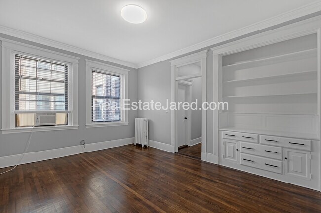 28 Glenville Ave unit 2, Allston, MA 02134 - photo 4